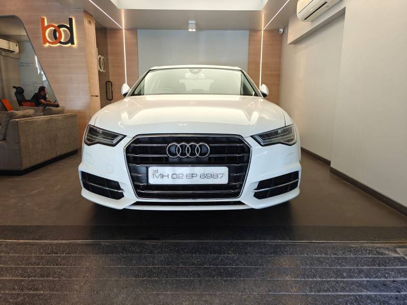 Audi A6 35 TFSI Matrix