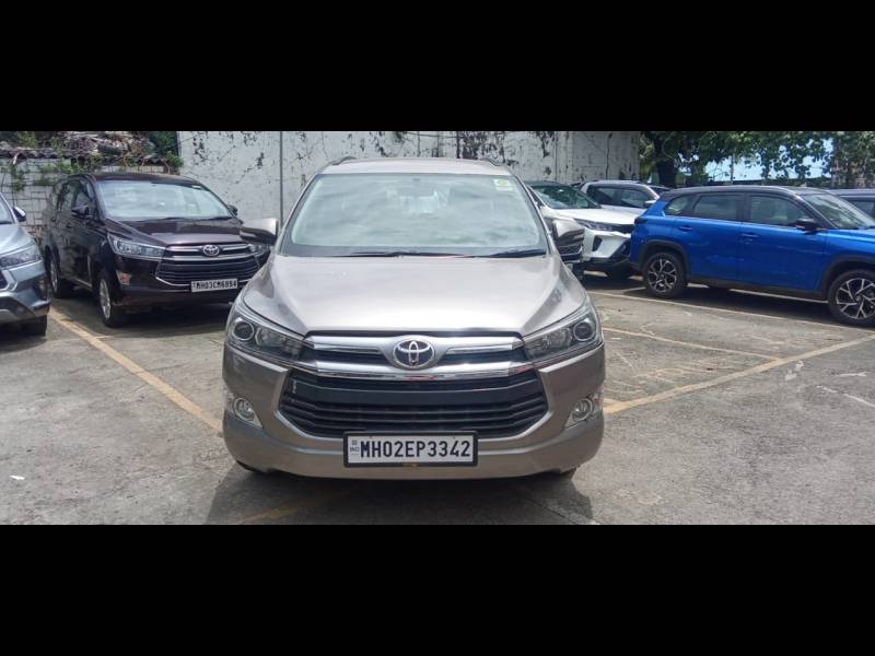 Toyota Innova Crysta 2.4 VX 7 STR