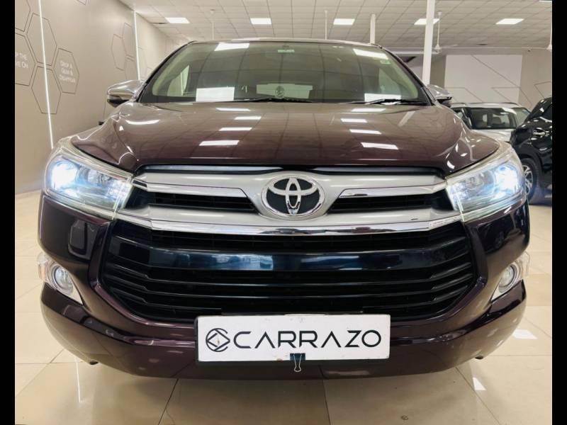 Toyota Innova Crysta 2.8 ZX AT 7 STR