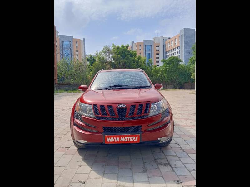 Mahindra XUV500 W8 FWD