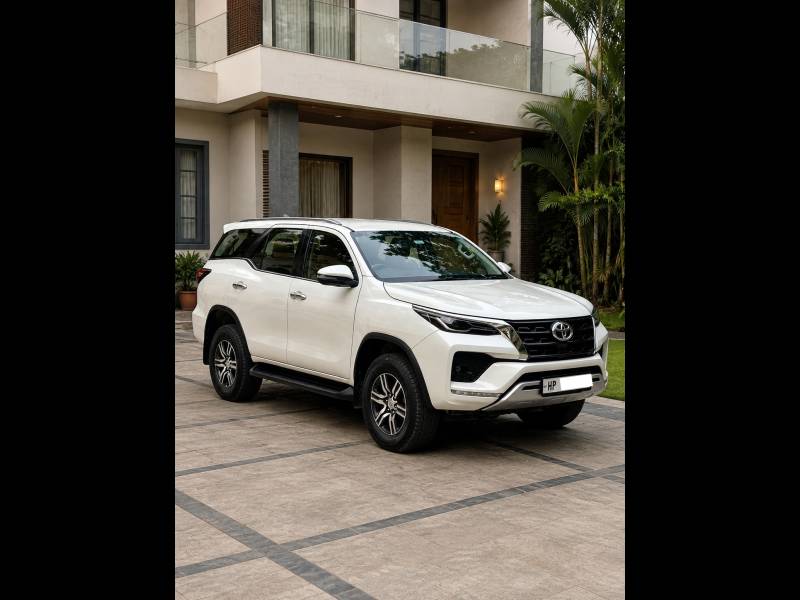 Toyota Fortuner 2.8 4x2 AT