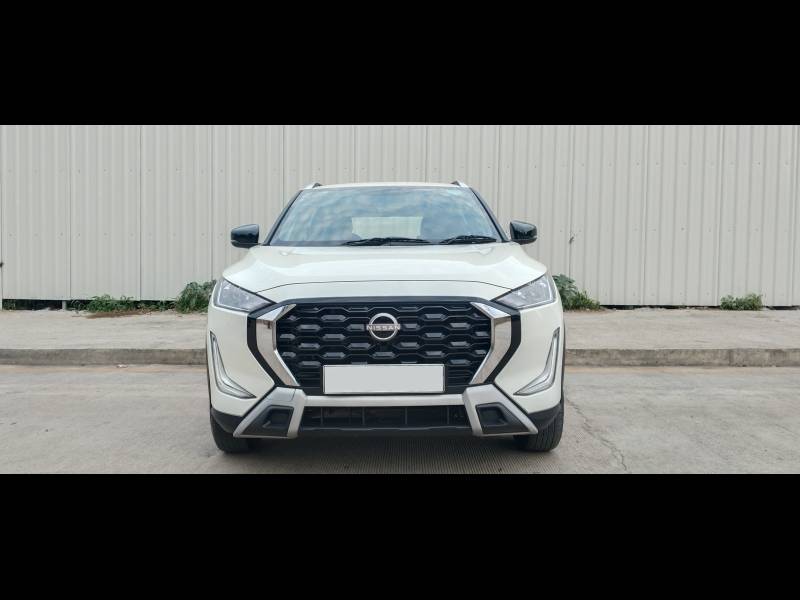 Nissan Magnite N-Connecta Petrol Automatic (AMT)