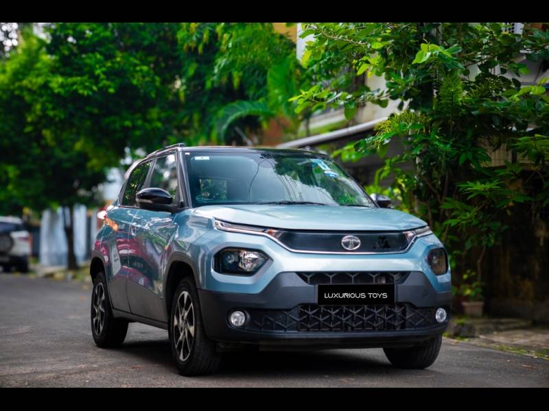 Tata Punch Creative Dual Tone AMT