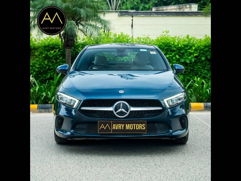 Mercedes Benz A-Class Limousine 200d