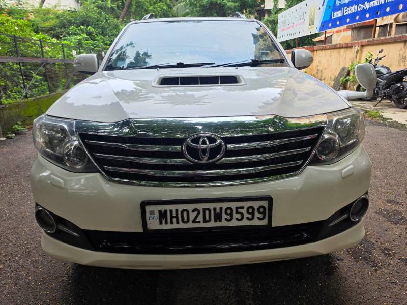 Toyota Fortuner 3.0 4X2 MT