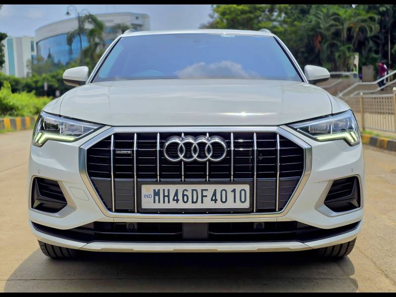 Audi Q3 40 TFSI Premium Plus