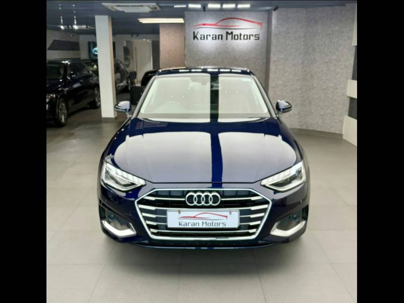 Audi A4 40 TFSI Technology