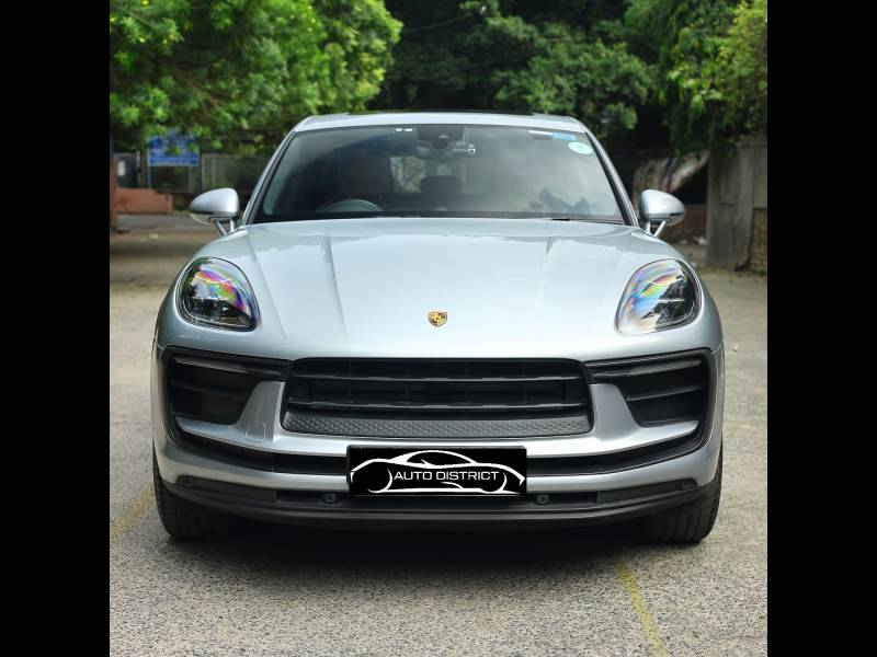 Porsche Macan Base