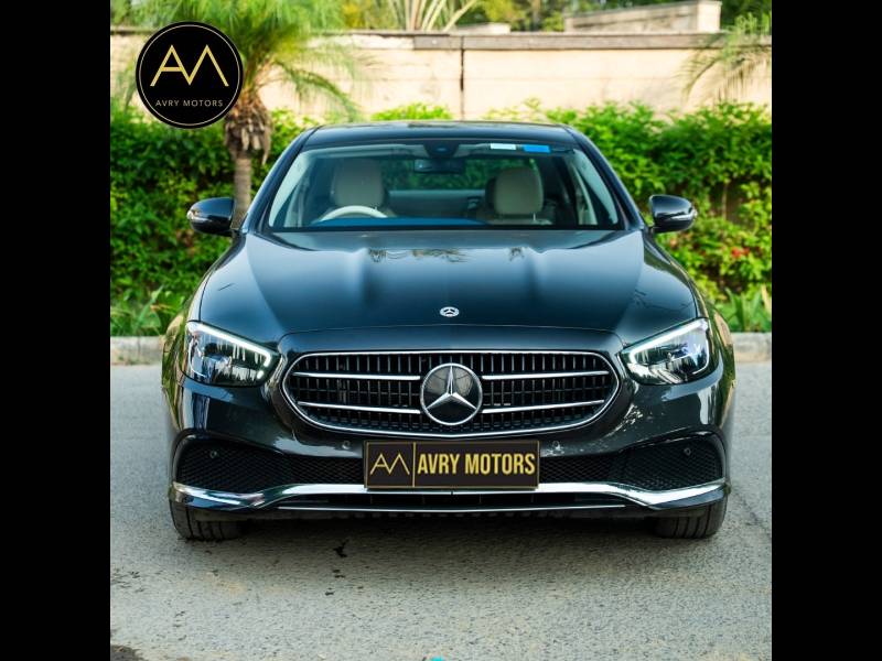 Mercedes Benz E Class E 200 Exclusive