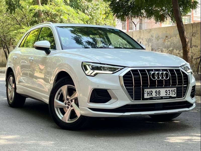 Audi Q3 40 TFSI Premium Plus