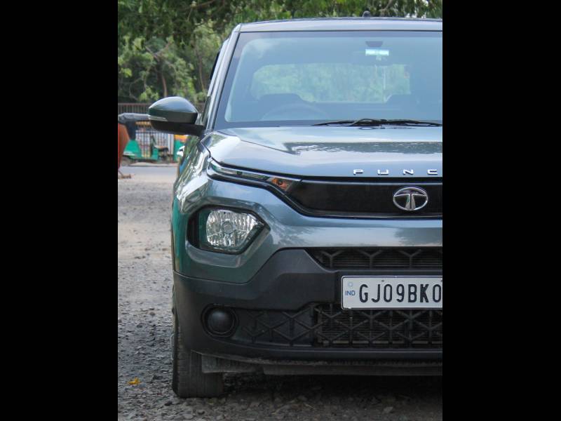 Tata Punch Pure MT