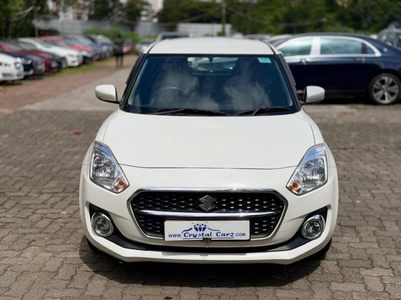Maruti Suzuki Swift VXi AMT