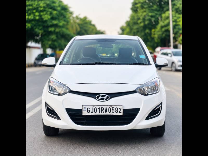 Hyundai i20 Magna(O) Petrol