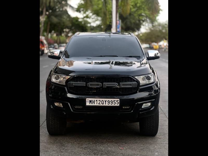 Ford Endeavour Titanium 2.2 4x2 AT