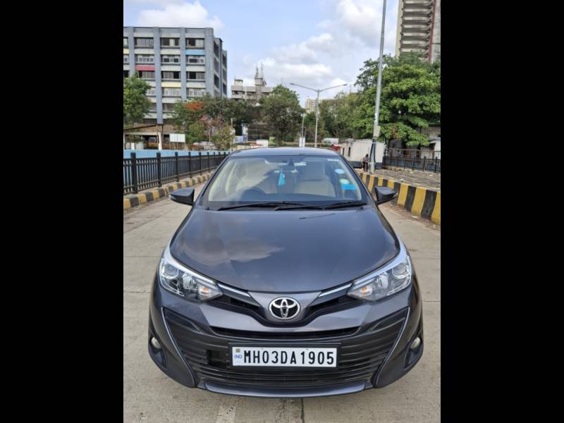 Toyota Yaris V CVT