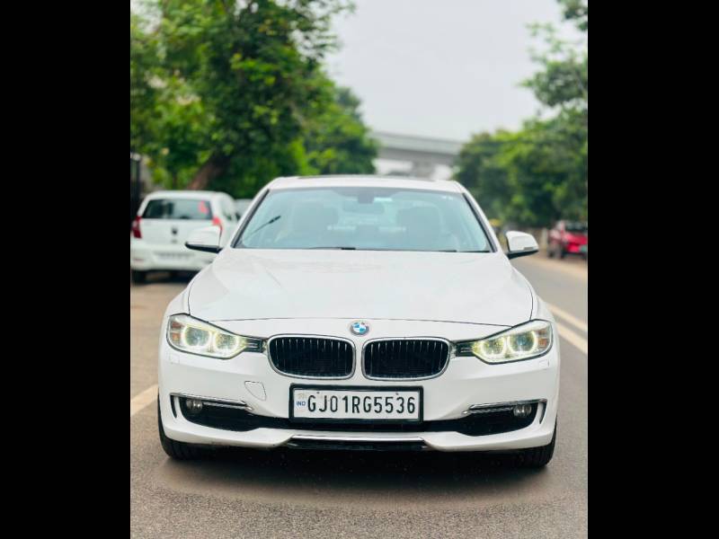 BMW 3 Series 320d Luxury Line