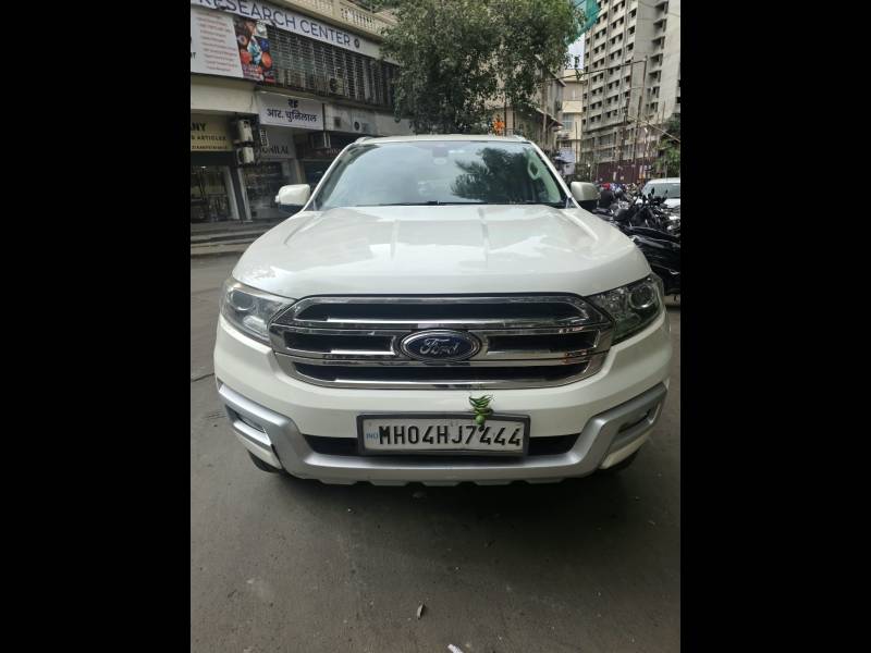 Ford Endeavour Titanium 2.2 4x2 AT