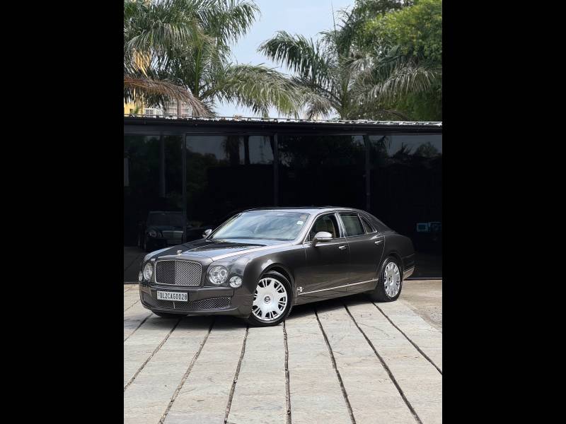 Bentley Mulsanne V8