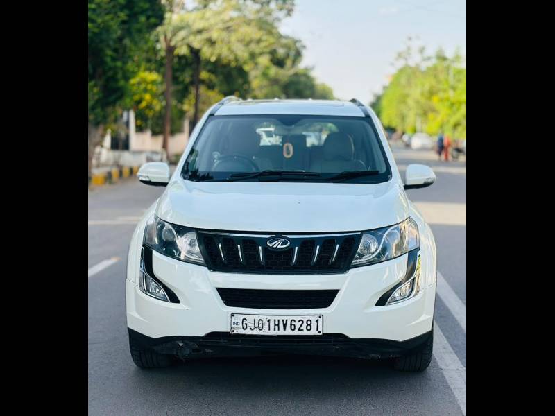 Mahindra XUV500 W10 AT 1.99