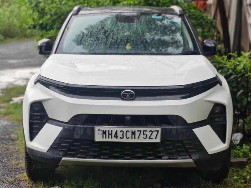 Tata Nexon Fearless Plus (PS) 1.2 iCNG 6MT Dual Tone