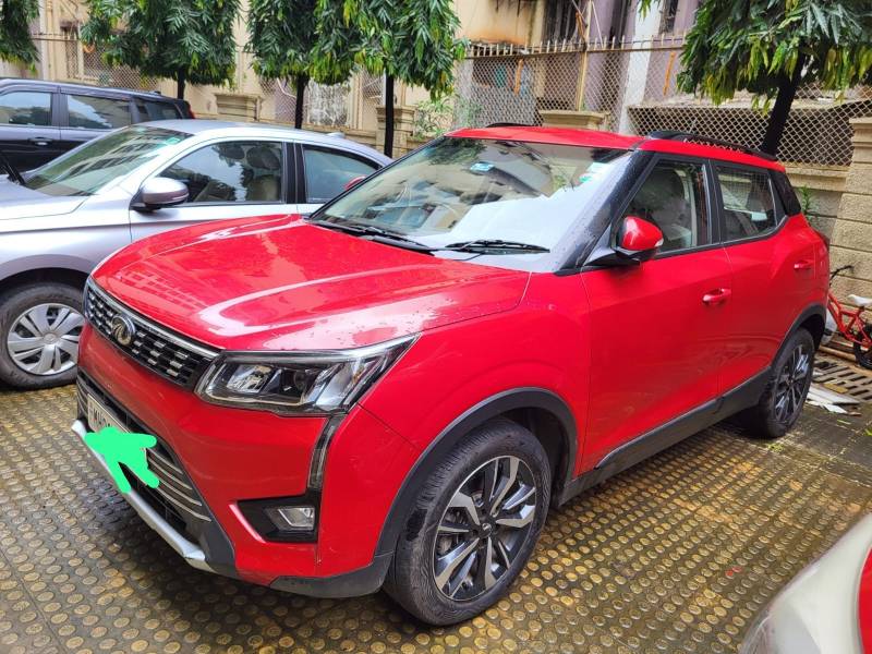 Mahindra XUV 300 W8 (O) 1.5 Diesel