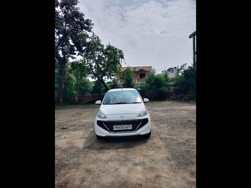 Hyundai Santro Magna