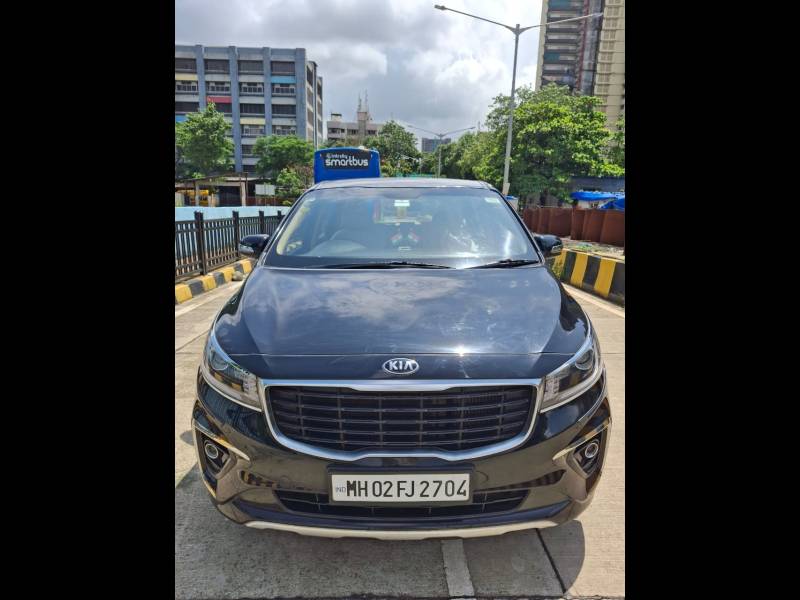 Kia Carnival Limousine 7 STR