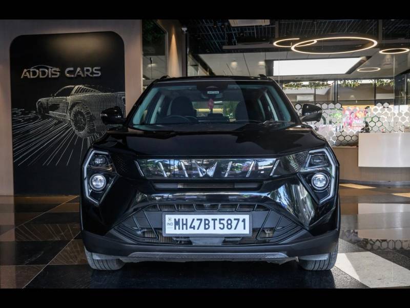Mahindra XUV 3XO AX7L 1.2 Petrol AT