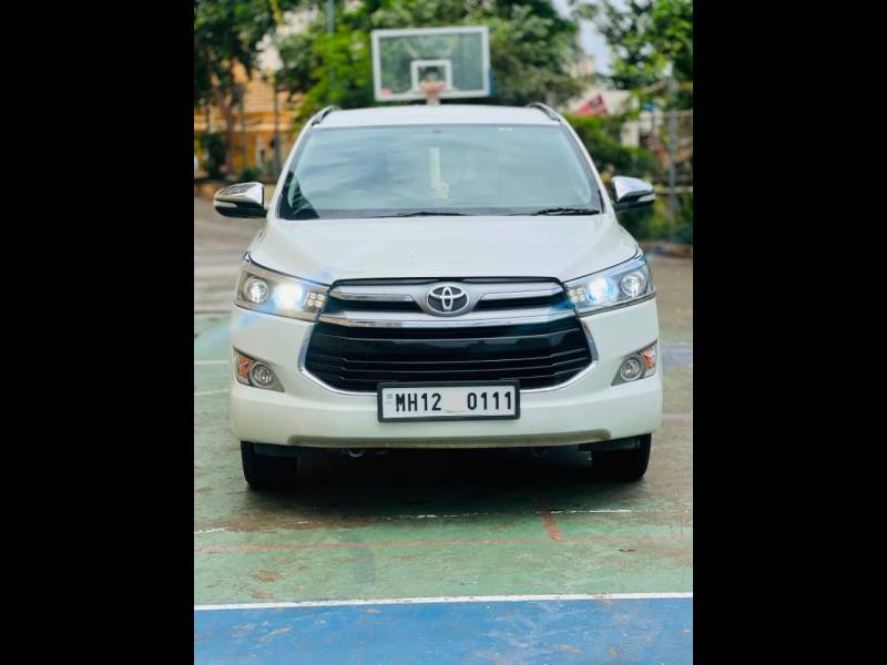 Toyota Innova Crysta 2.8 ZX AT 7 STR