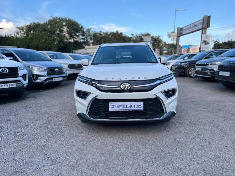 Toyota Urban Cruiser Hyryder V 2WD Hybrid (Electric + Petrol) 1.5L Automatic (e-CVT)