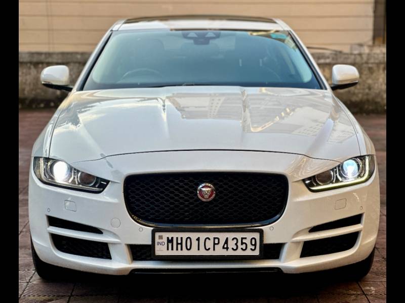 Jaguar XE Prestige