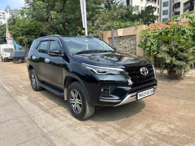 Toyota Fortuner 4X2 AT 2.8 Diesel