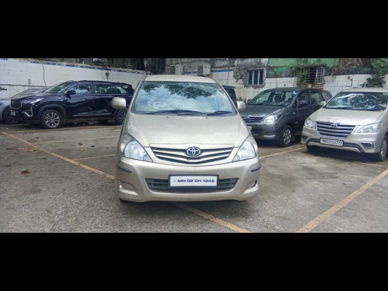 Toyota Innova 2.5 G (Diesel) 8 STR Euro4