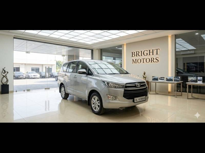 Toyota Innova Crysta 2.4 G 7 STR