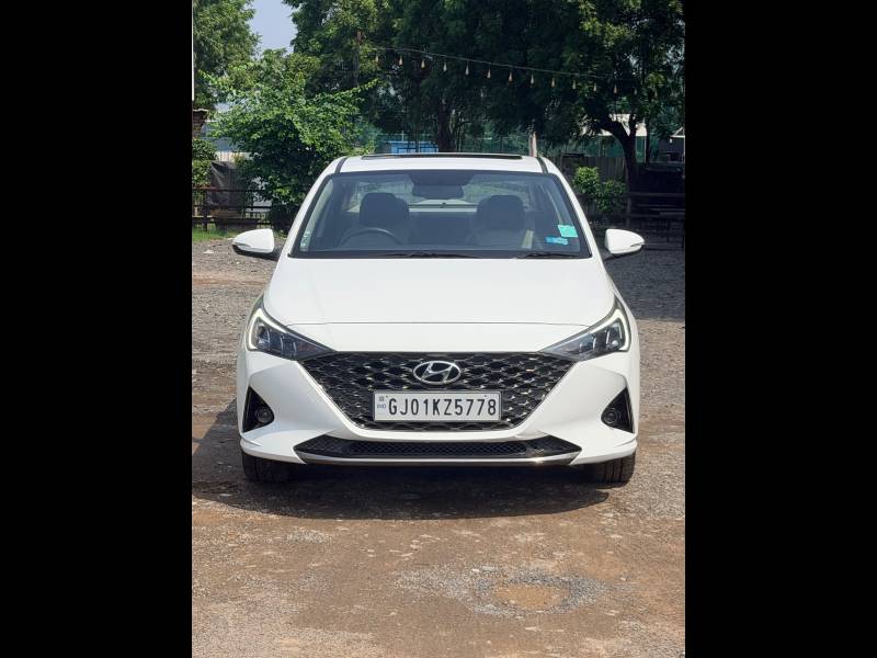 Hyundai Verna SX (O) 1.6 CRDi  AT