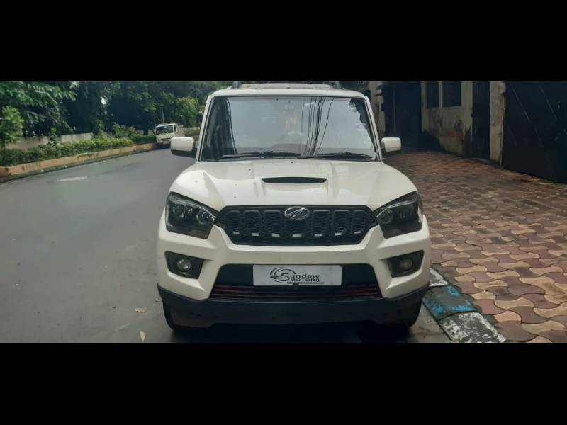 Mahindra Scorpio S5