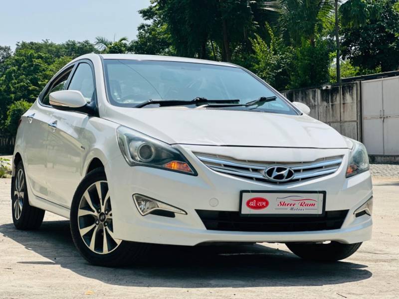 Hyundai Verna Fluidic 1.6 CRDI