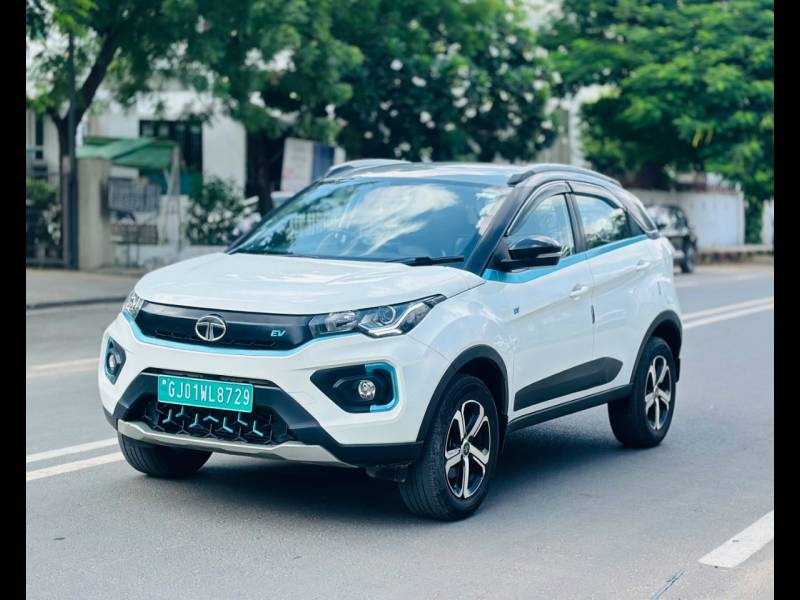 Tata Nexon EV XZ Plus LUX