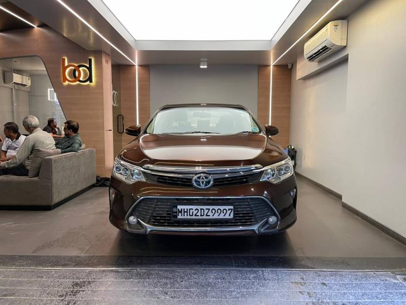 Toyota Camry Hybrid