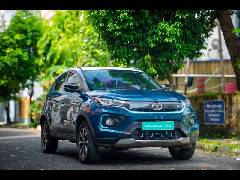 Tata Nexon EV XZ Plus LUX