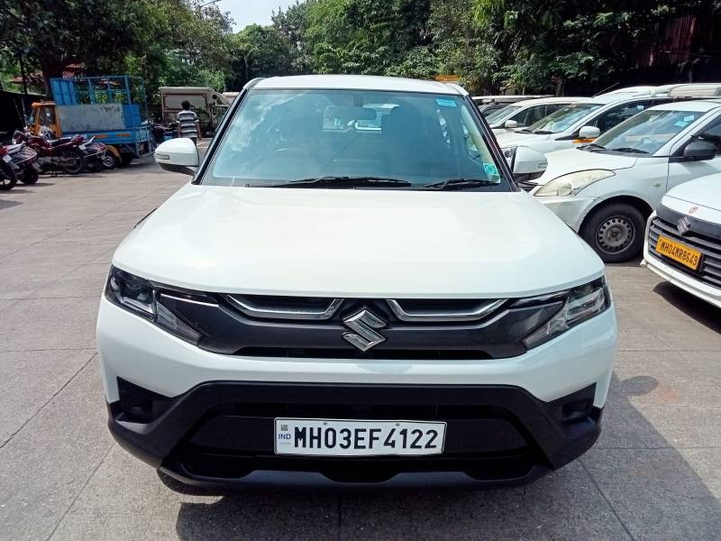 Maruti Suzuki Brezza Vxi AT