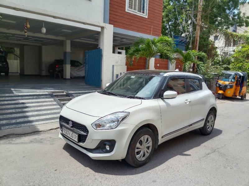 Maruti Suzuki Swift VXi AMT