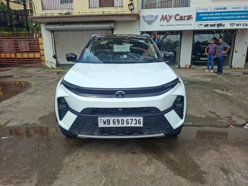 Tata Nexon Creative Plus (S) 1.5 Diesel 6MT Dark Edition