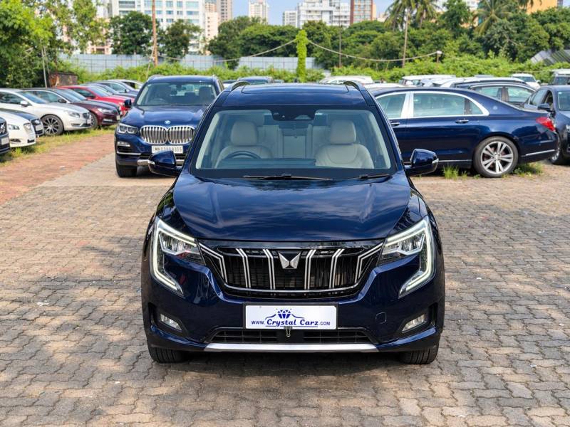 Mahindra XUV700 AX 7 Luxury Pack Petrol AT 6 STR