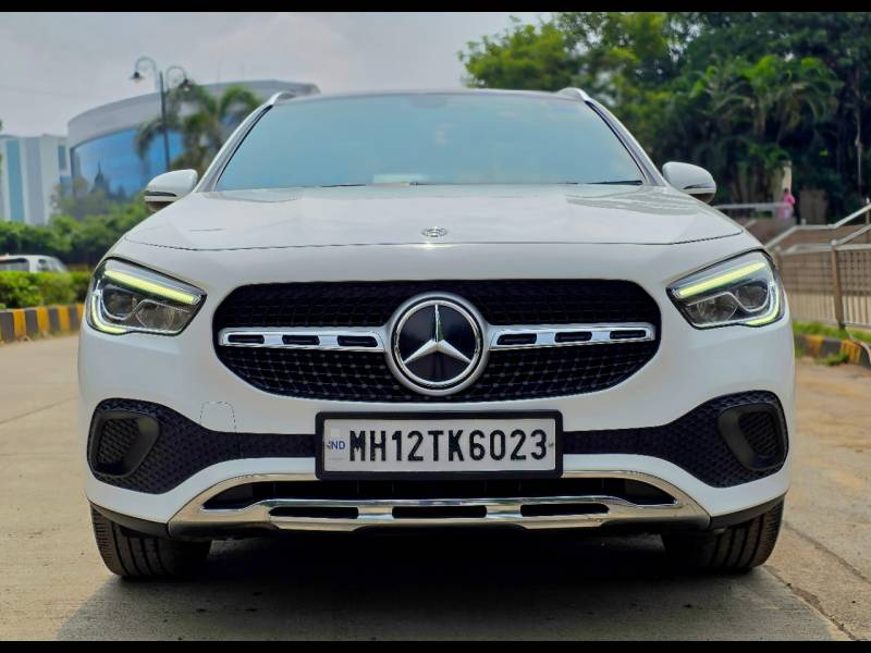 Mercedes Benz GLA 200