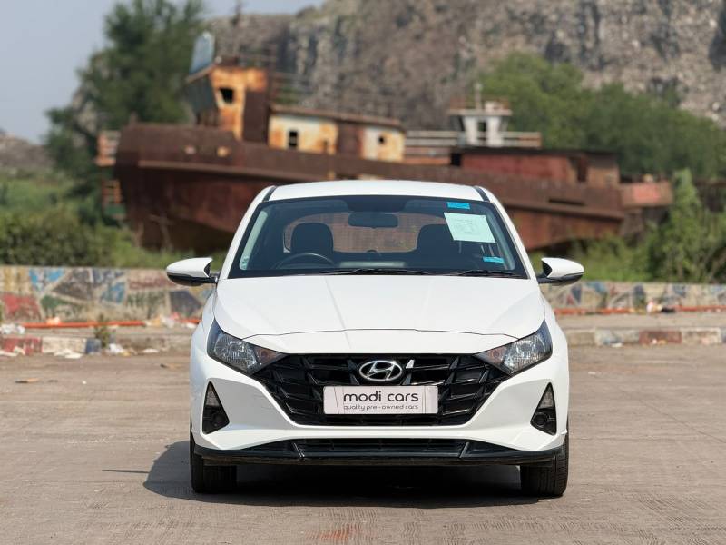 Hyundai i20 Sportz 1.2 MT