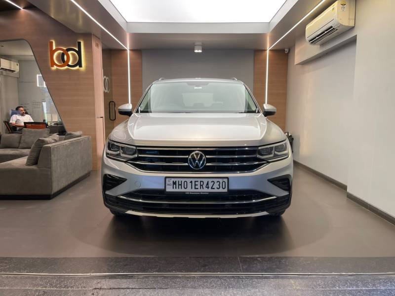 Volkswagen Tiguan Elegance 2.0 TSI DSG