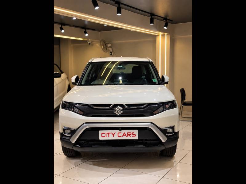 Maruti Suzuki Brezza Vxi AT