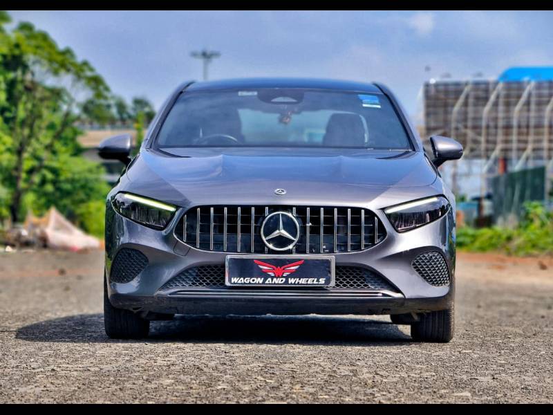 Mercedes Benz A-Class Limousine 200