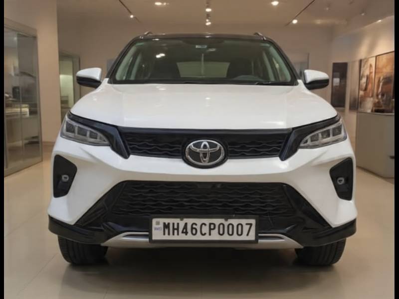 Toyota Fortuner Legender 2.8 4X2 AT
